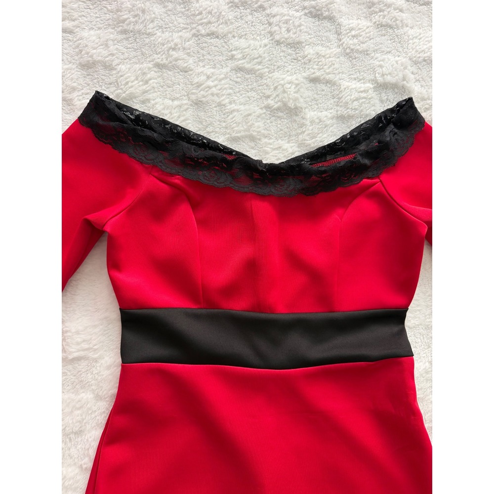 Venus Red/Black Lace Trim Off Shoulder Bodycon Sheath Dress Womens Size S -EUC